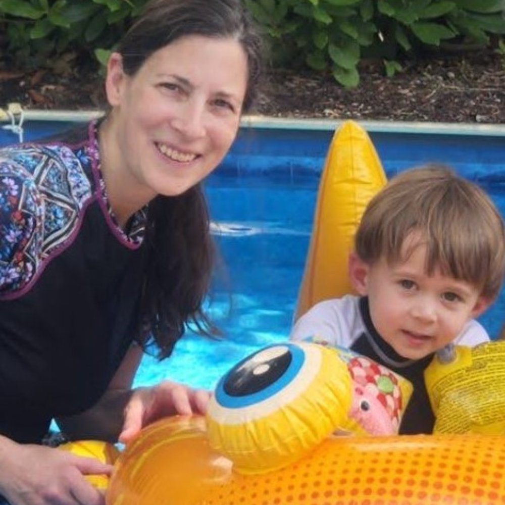 Meet your Posher, Kelly